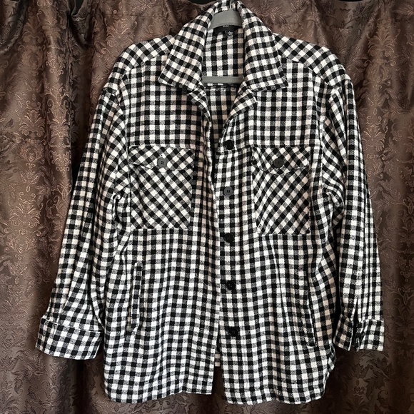 Buffalo Plaid / Check Shacket Topper Size Large - Picture 5 of 6